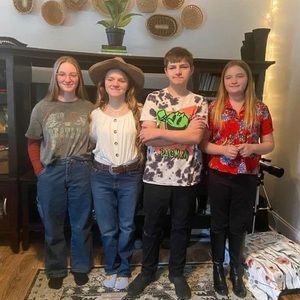 Meet your Posher, Cheryl